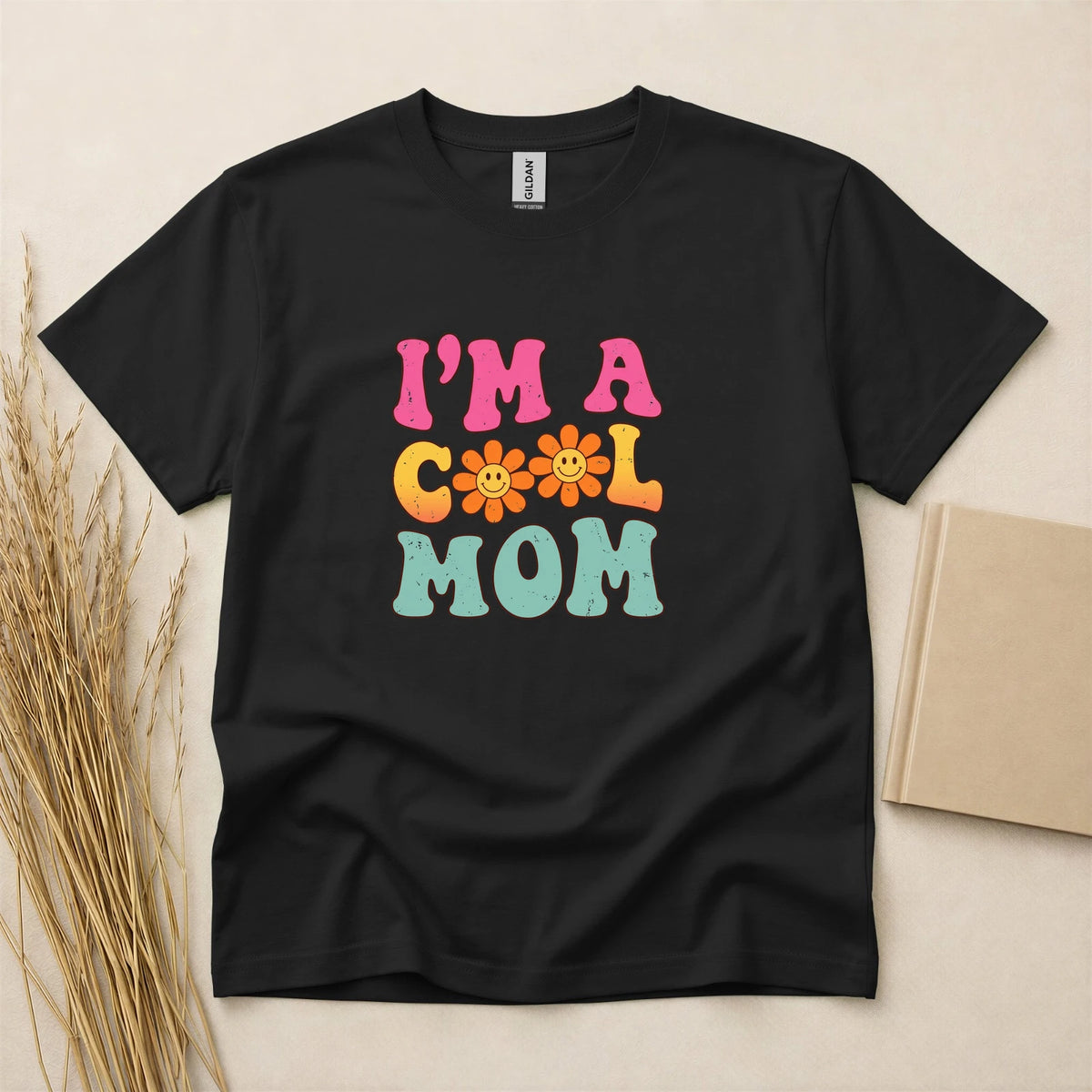 I'm A Cool Mom Retro Flower T-Shirt - Comfortable Graphic Tee for Women - Vintage Floral Mother's Day Shirt - Soft Breathable Cotton Top