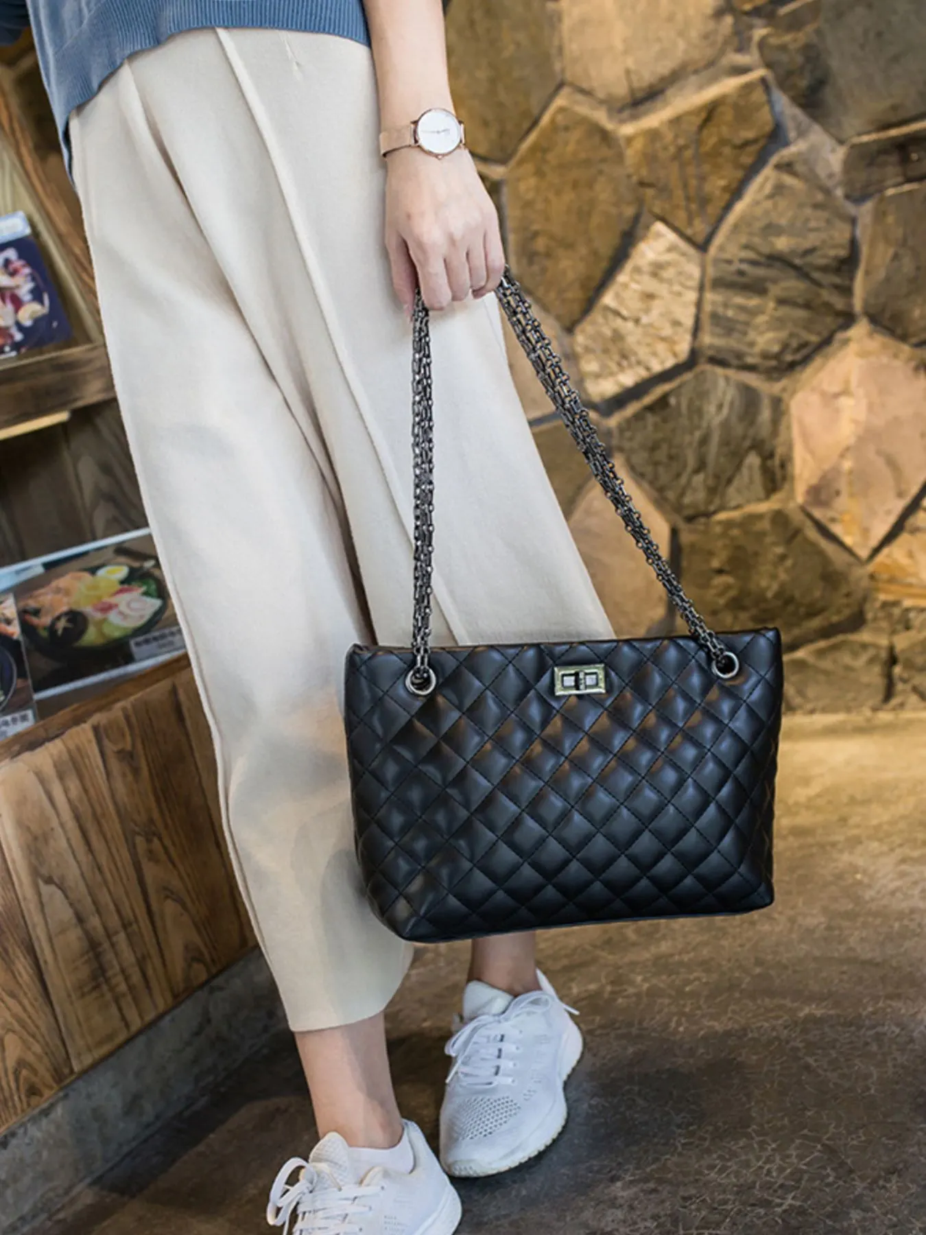Quilted Chain Crossbody Bag